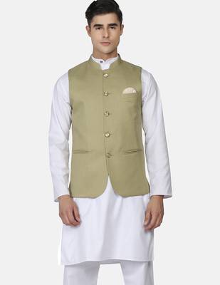 Mens solid white kurta pyjama set with sage green jacket 5