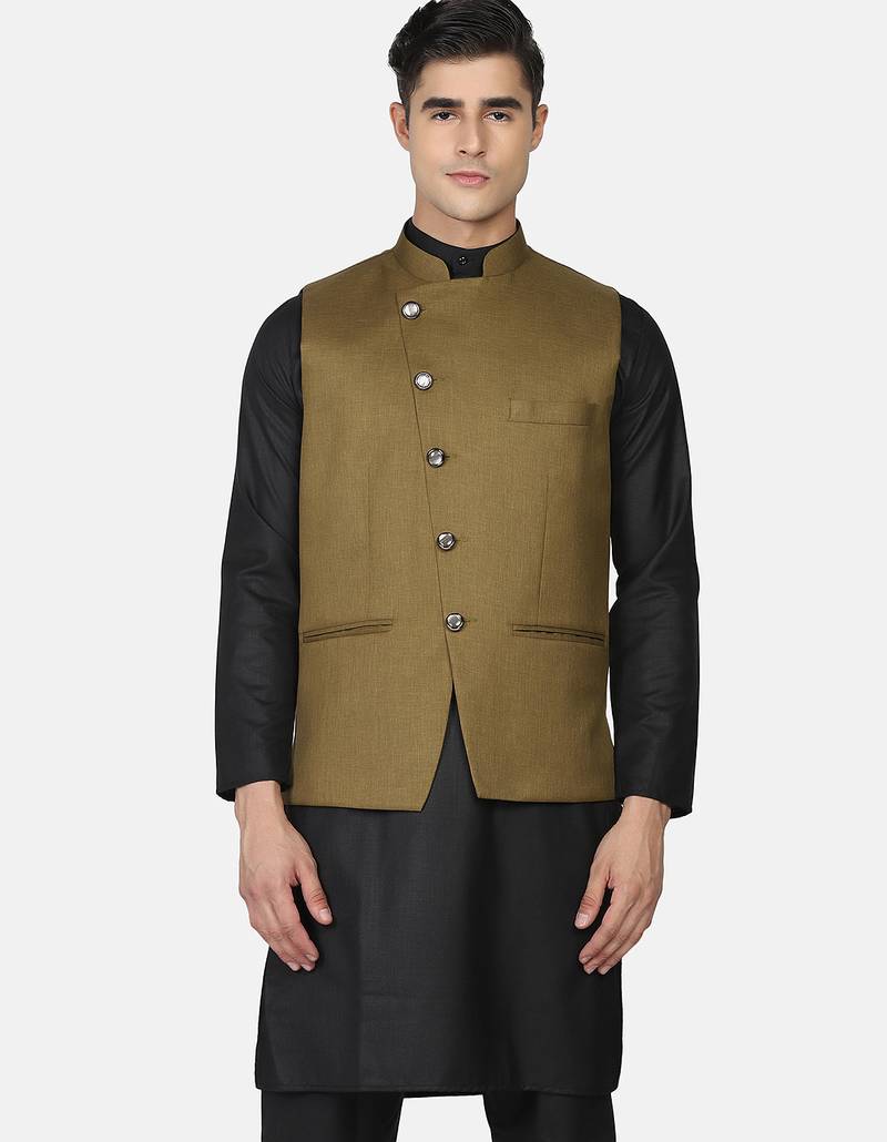 Mens solid black kurta pyjama set with olive green jacket