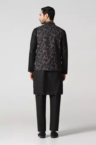 Mens solid kurta pyjama set with leaf printed nehru jacket