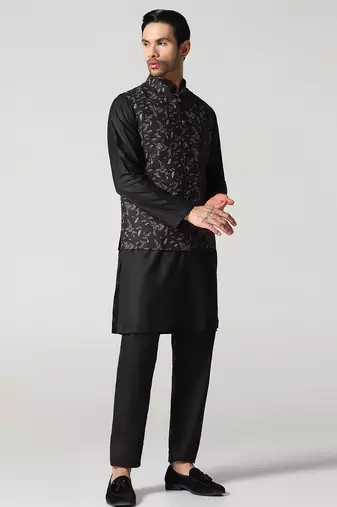 Mens solid kurta pyjama set with leaf printed nehru jacket