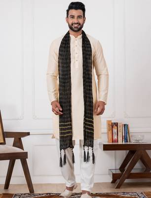  white  silk blend kurta duppata set for men 2