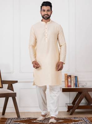  white  silk blend kurta duppata set for men 4