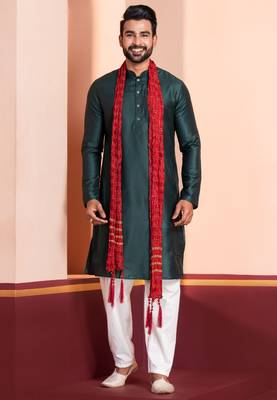  green silk blend kurta duppata set for men 2