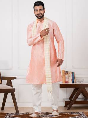  pink silk blend kurta duppata  set for men 2