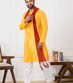  yellow silk blend kurta duppata set for men 