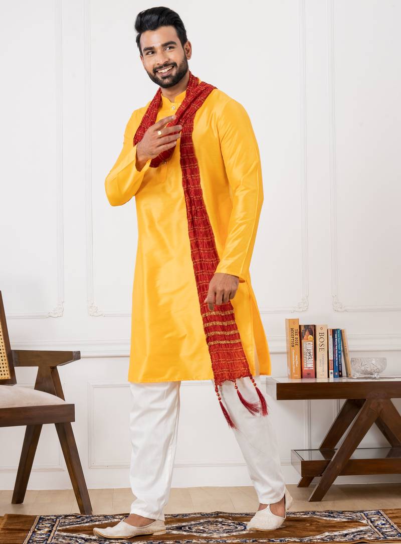  yellow silk blend kurta duppata set for men 