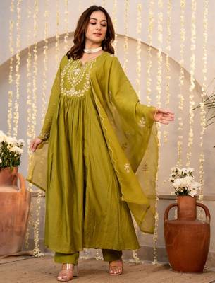 Women's Beautiful Embroidery Work Chanderi Silk Fabric Flared Kurta Pant and Dupatta Set 3