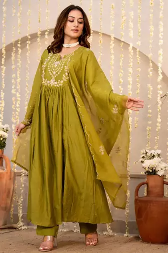 Women's Beautiful Embroidery Work Chanderi Silk Fabric Flared Kurta Pant and Dupatta Set