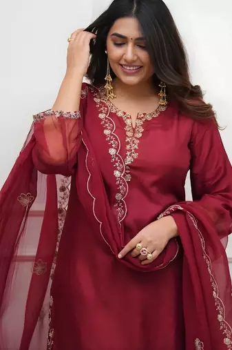 Women's Beautiful Embroidery Work Roman Silk Fabric Straight Kurta Pant and Dupatta Set