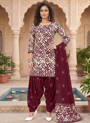 Red printed cotton blend stitched geometric  print salwar kurta dupatta for women 4
