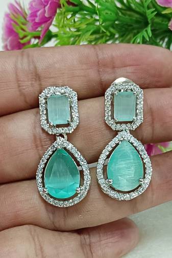 Mint green cz stones beautiful silver plated earrings set