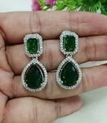 Emerald green cz stones beautiful silver plated earrings set