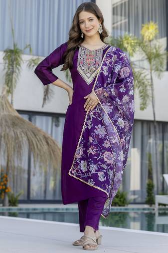Women's Gorgeous Embroidery Work Chanderi Cotton Fabric Straight Kurta Pant and Dupatta Set