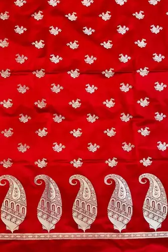 Banarasi mashru silk 3pcs unstiched dress material in red colour with floral zari work