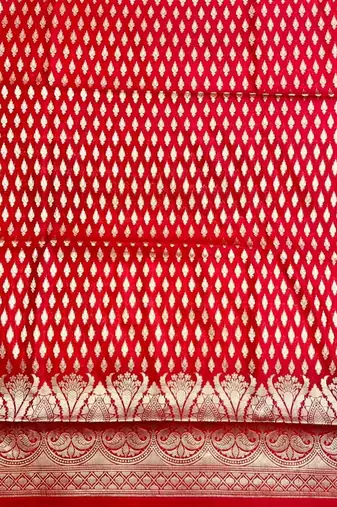 Banarasi cotton semi silk 3pcs unstiched dress material in red colour with zari booti work
