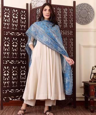 Women's Beautiful Solid Chanderi Silk Fabric Flared Anarkali Pant and Dupatta Set 3