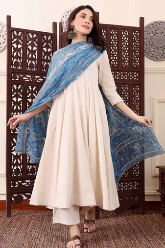 Women's Beautiful Solid Chanderi Silk Fabric Flared Anarkali Pant and Dupatta Set