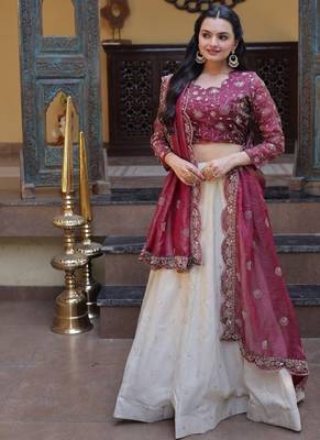Wine Cosmos Zari Sequins Embroidered Lehenga Choli Set 2