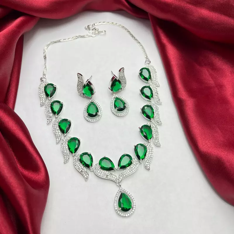 Emerald Green Pear Cut Bridal Jewelry Set, Silver Wedding Necklace Earrings, Marquise Leaf Prom