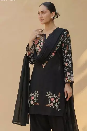black silk blend floral embroidered kurta palazzo set