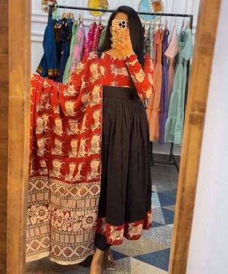 black printed cotton blend kurta set 1