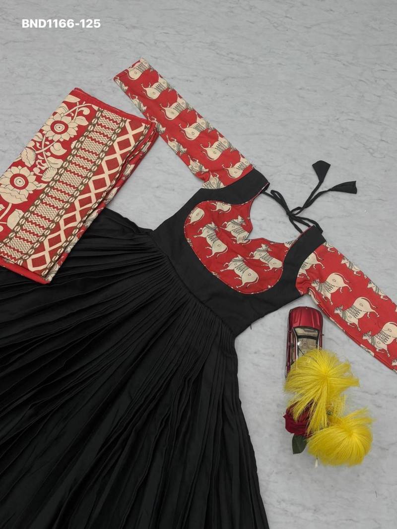 Black cotton blend printed kurta-sets