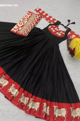 black printed cotton blend kurta set