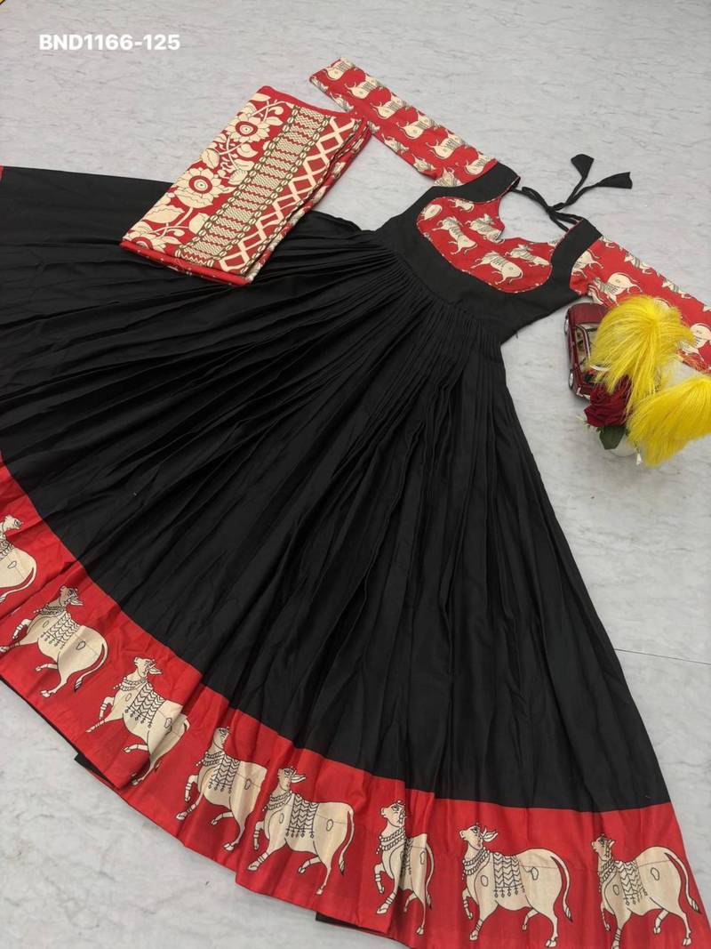 Black cotton blend printed kurta-sets