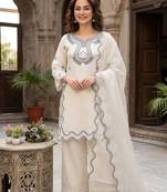 Off-white silk blend embroidered kurta-sets