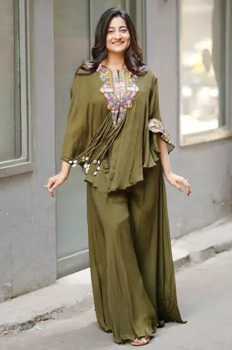Mehendi green chinon embroidered kurta-sets