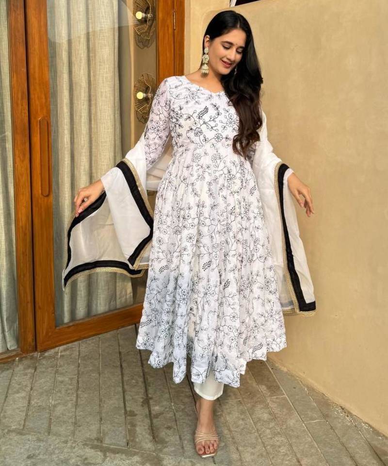 White vichitra silk embroidered kurta-sets