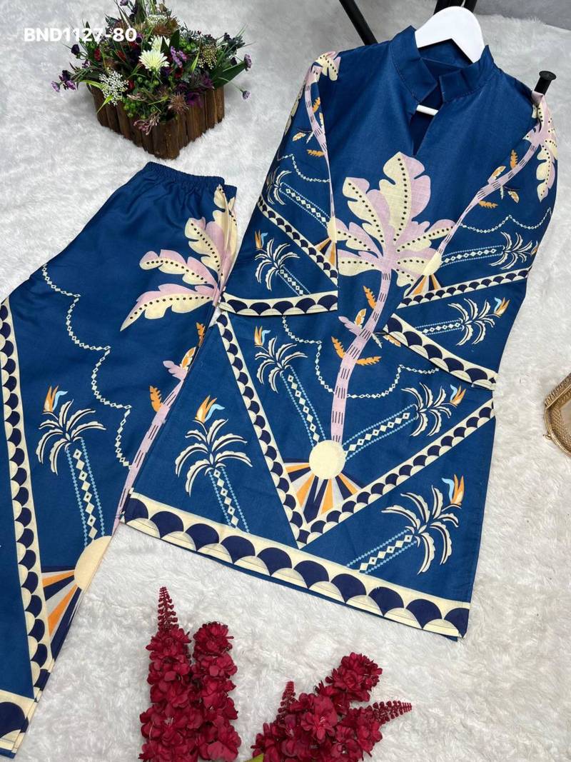 Blue cotton blend printed kurta-sets