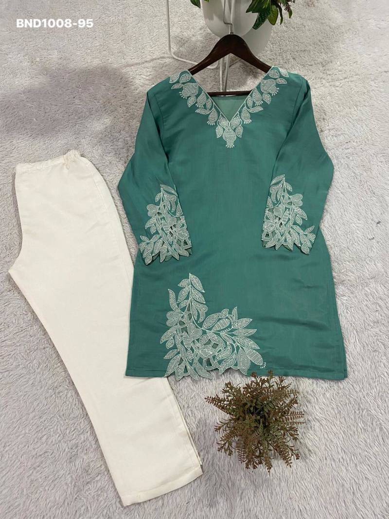 Teal-green cotton blend embroidered kurta-sets
