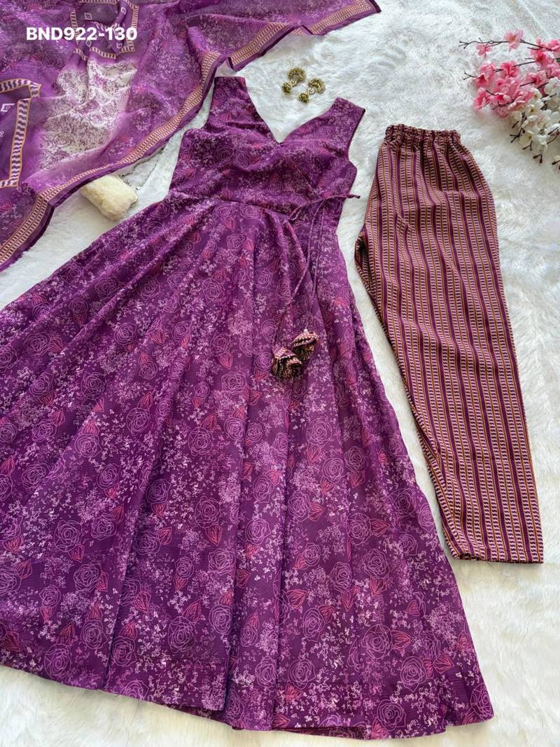 Purple cotton blend printed kurta-sets