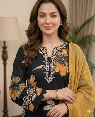black muslin kurta set with embroidered floral work 3