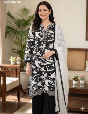 black muslin kurta set with embroidered floral design 1