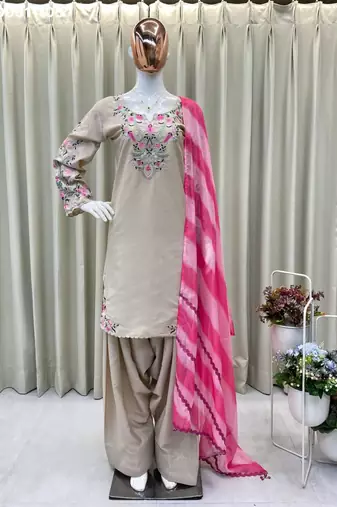 beige crepe kurta set with floral embroidered work