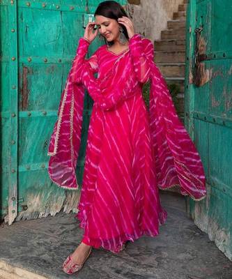 pink georgette anarkali kurta set with printed tie-dye design 3