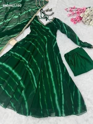green georgette kurta set with printed pattern 3