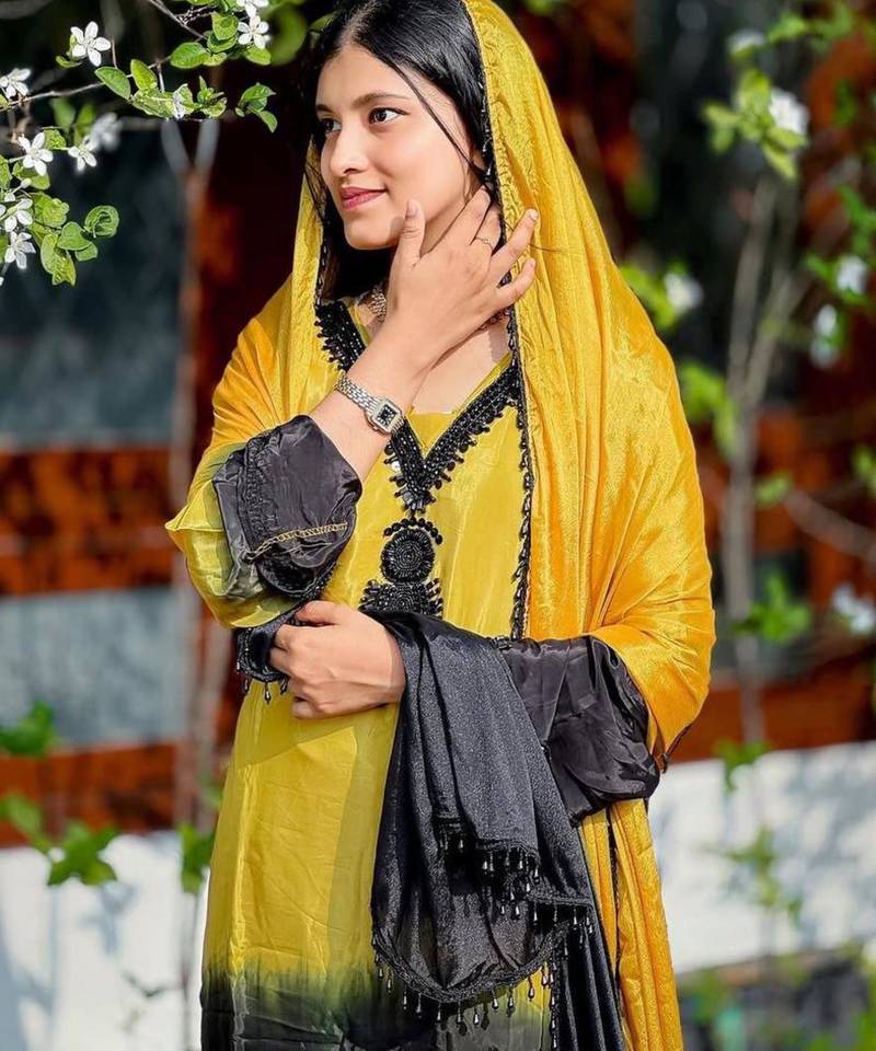 Yellow crepe embroidered kurta-sets