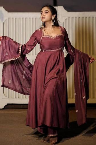 Light-wine silk blend embroidered kurta-sets