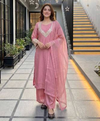 pink silk blend embroidered kurta set 1