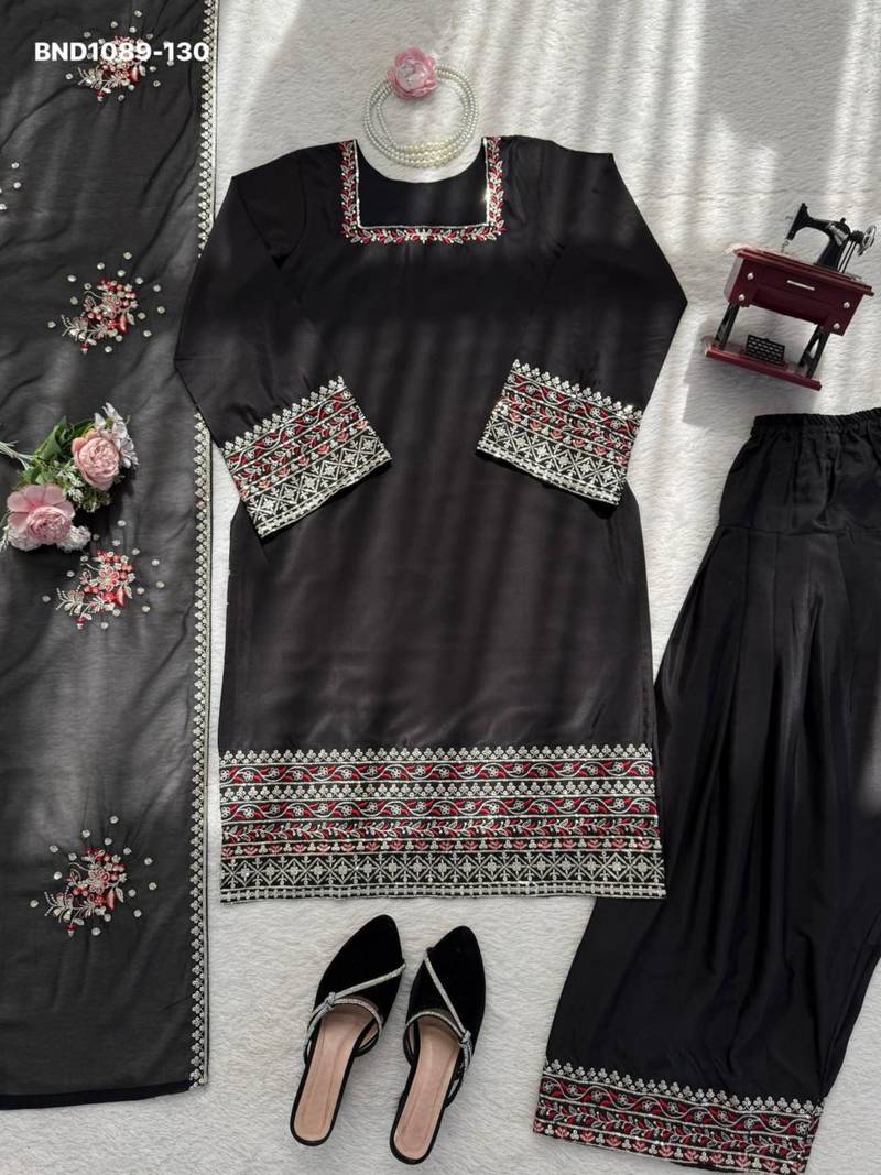 Black crepe embroidered kurta-sets