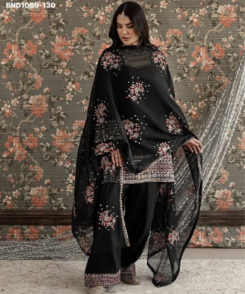 Black crepe embroidered kurta-sets