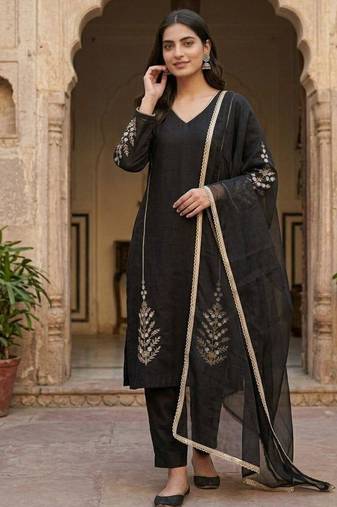 Black silk blend embroidered kurta-sets