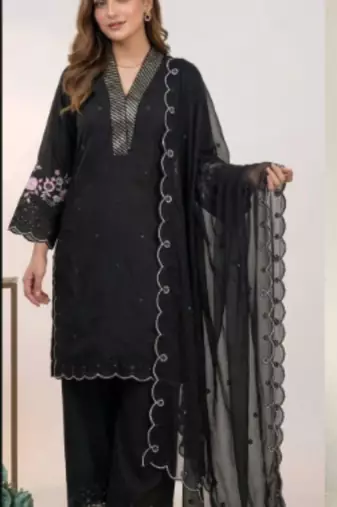 Black chanderi embroidered kurta-sets