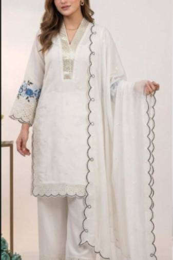 White chanderi embroidered kurta-sets