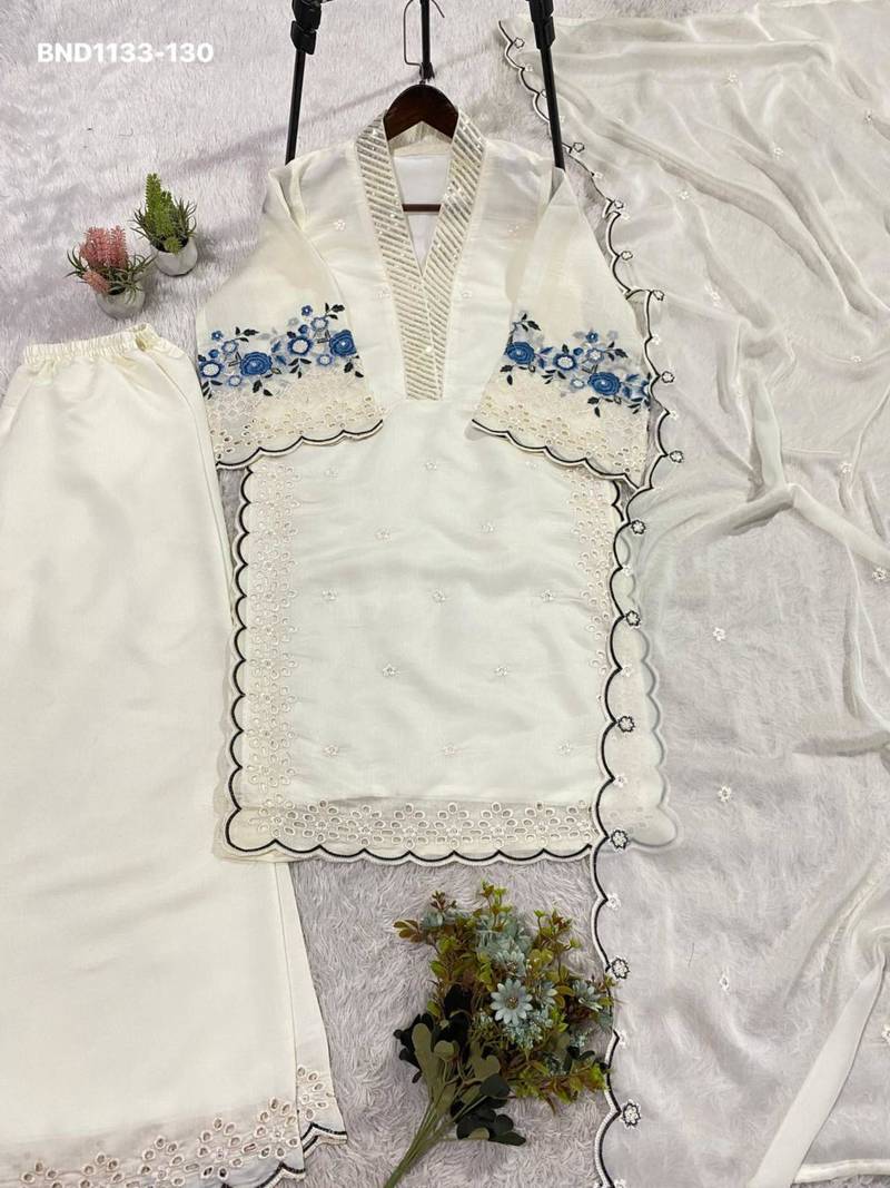 White chanderi embroidered kurta-sets