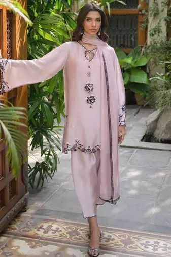 Light-pink silk blend embroidered kurta-sets