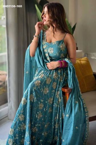 Teal-blue silk blend embroidered kurta-sets